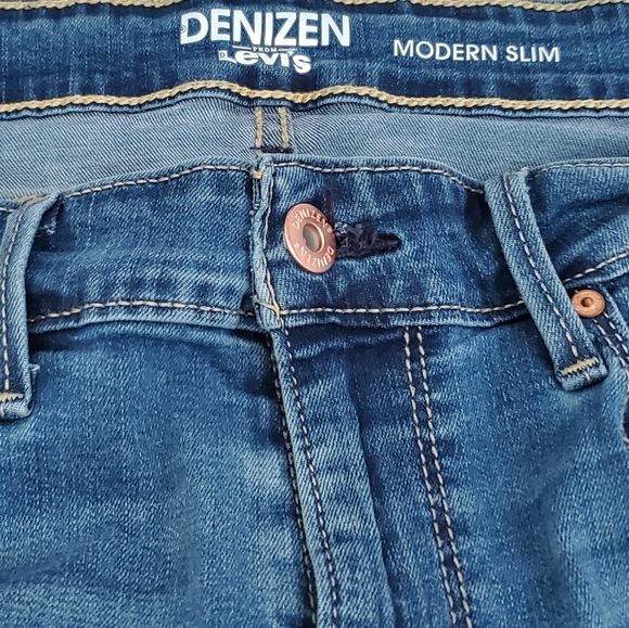 Levi's Denizen Jeans - Picture 2 of 4